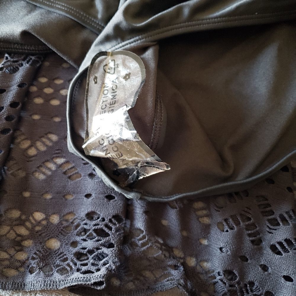 NWOT Swim Bottom  - Picture 4 of 7